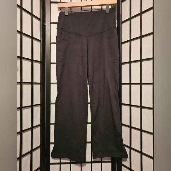 Jockey Bootleg Pocket Yoga Pants Size Small - Picture 1 of 5